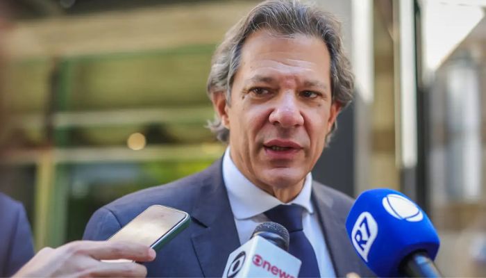  Arrecadação recorde vem de recomposição da base fiscal, diz Haddad 